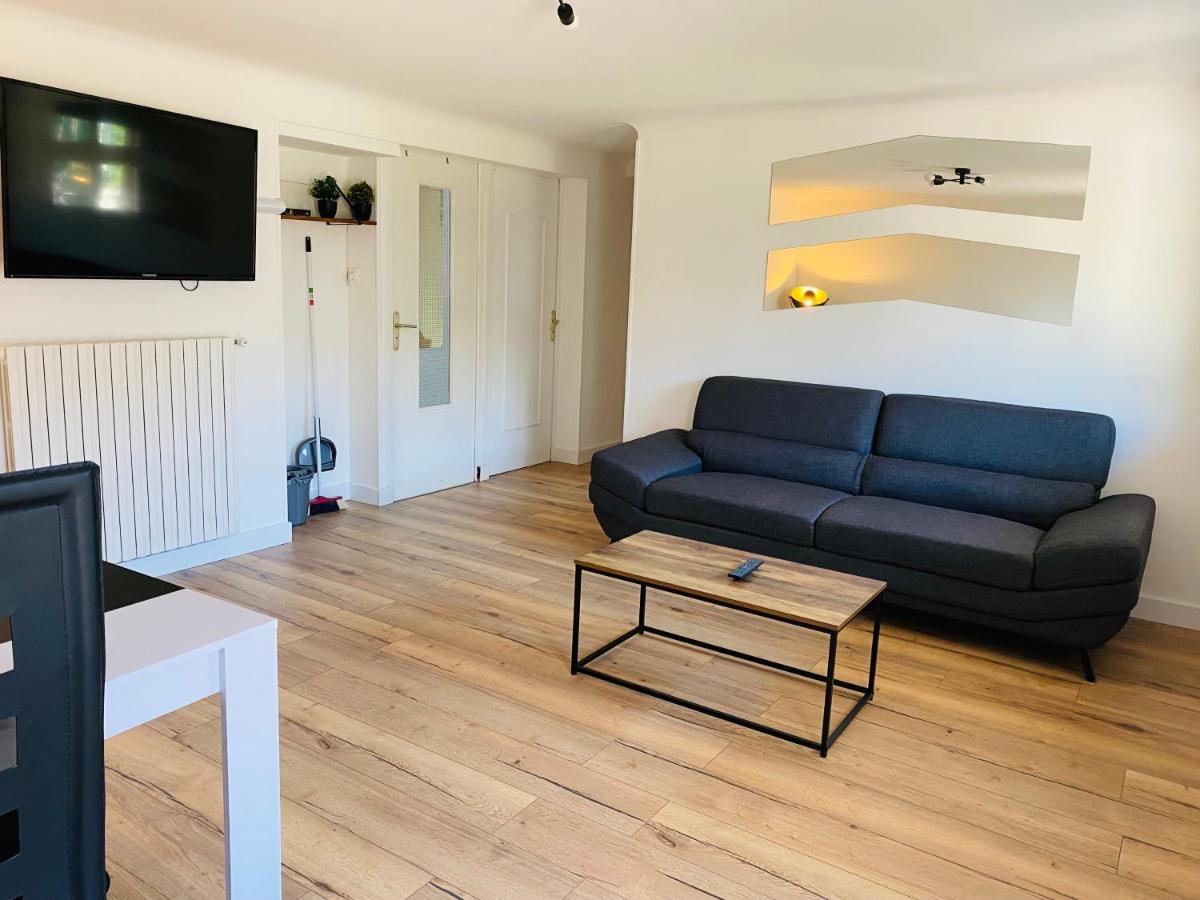 Appartement T3 Independant, Calme A Устариц Екстериор снимка