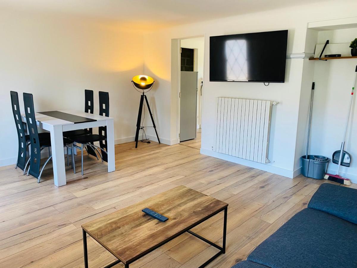 Appartement T3 Independant, Calme A Устариц Екстериор снимка